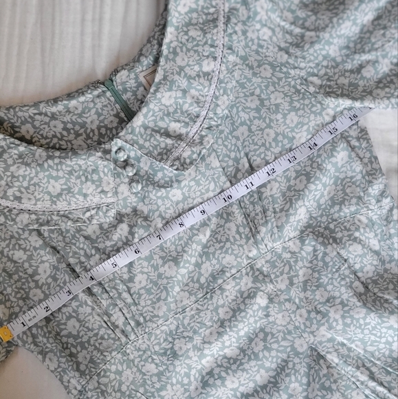 KEEPING FOR NOW Vintage Erika Floral 70's Dress - Picture 6 of 10